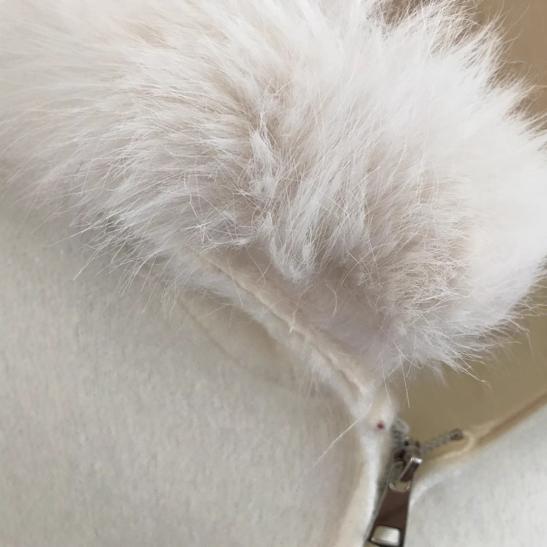 Cardigan haut de gamme pour femme à capuche, tricoté avec col en fourrure.